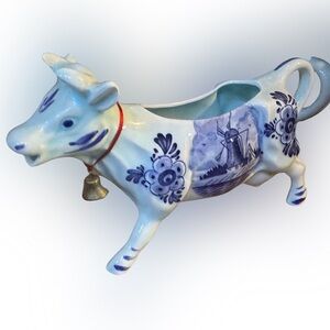 Vtg. Blue and White Delft-Style Ceramic Cow Creamer w/ original bell
